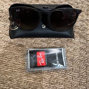 Ray-band Sunglasses style name: Erica